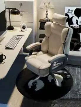 Black And White Chair 3D Model – 15598 – VRAY Render