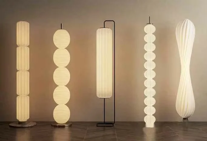 Four White Floor Lamps 3D Model – 8283 – VRAY Render