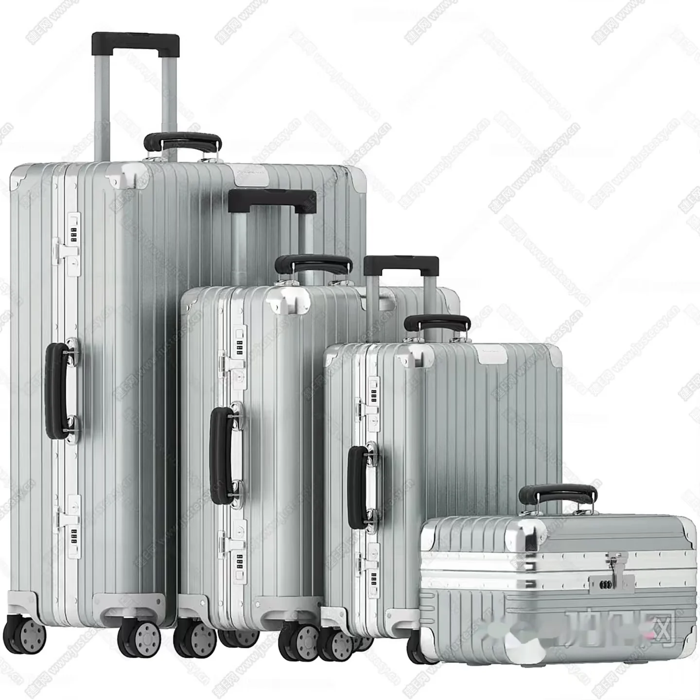 Silver Suitcases 3D Model – 13291 – VRAY Render